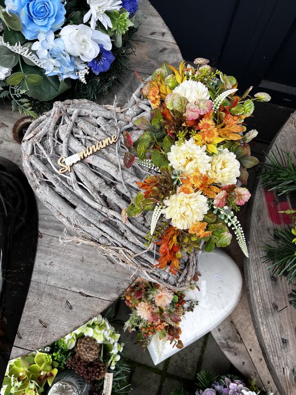 smútočné vence a kytice — 10.10.2025 — #130