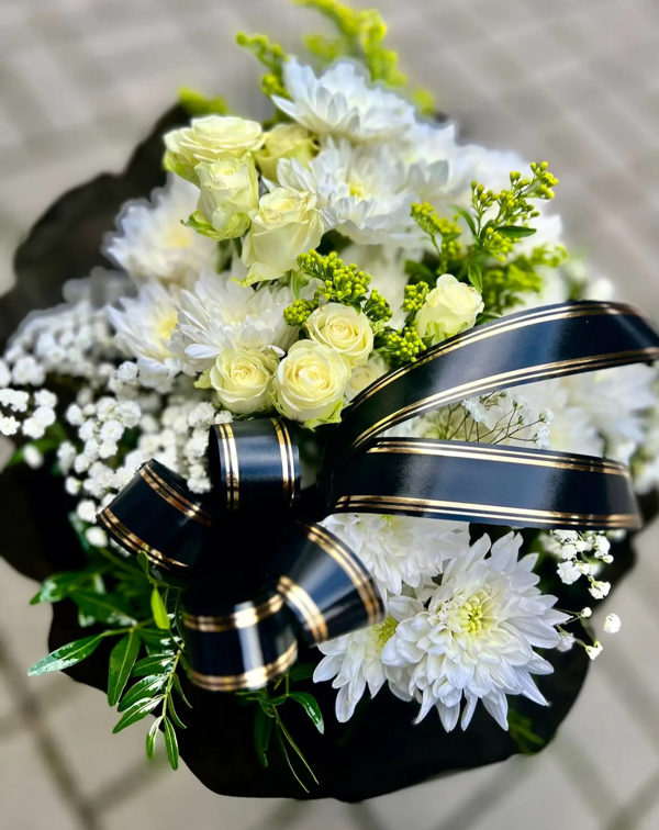 smútočné vence a kytice — 08.10.2025 — #106