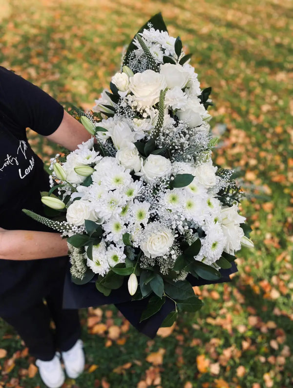 smútočné vence a kytice — 19.09.2025 — #61